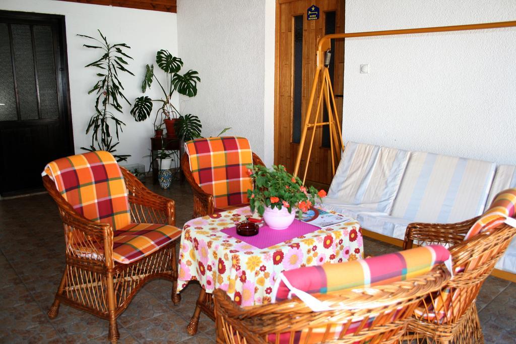 Sobe Rooms Szobák Zimmer KIS Palić Buitenkant foto